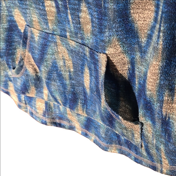 Ruby Rd top Blue & White Long Sleeve w/ Fold up strap Women size Petite Small - Picture 2 of 12